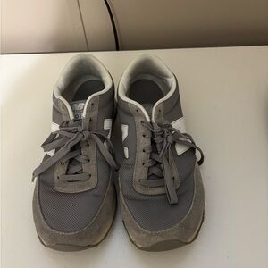 New Balance Men's Gray and White Sneakers